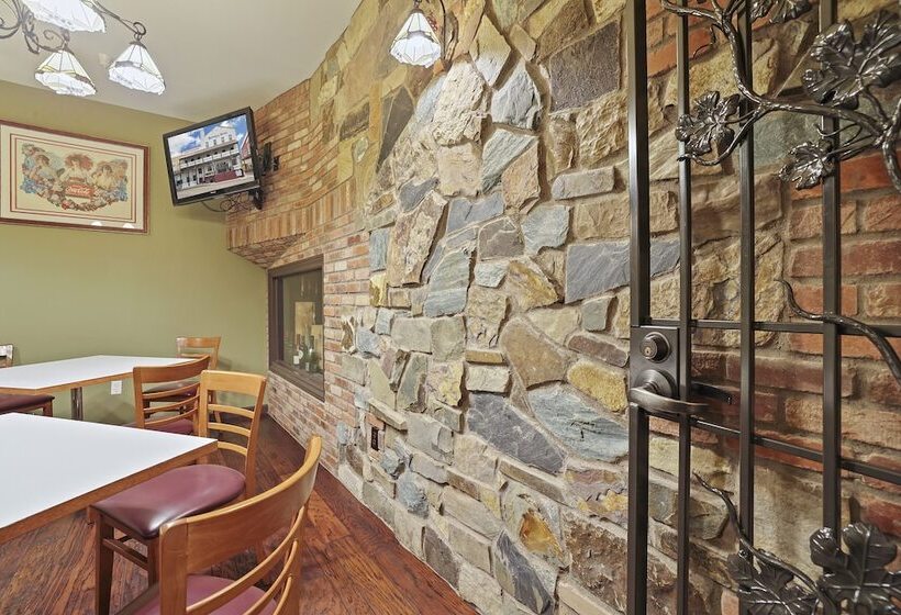 National Hotel Jackson