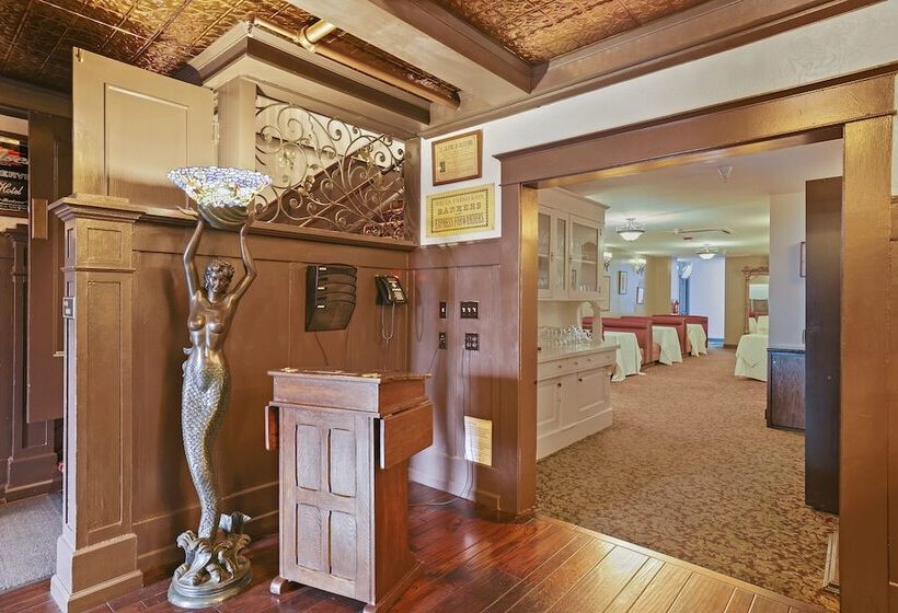 National Hotel Jackson