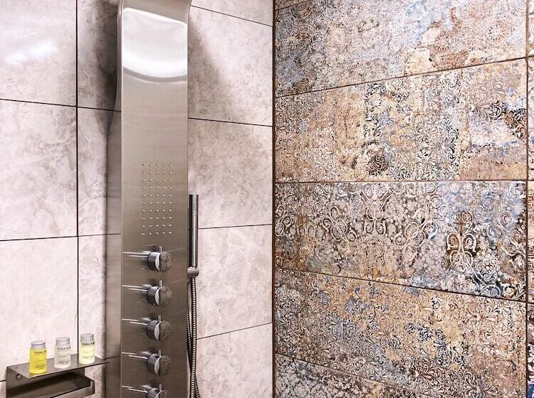 فندق Retreat At Crystal Manatee