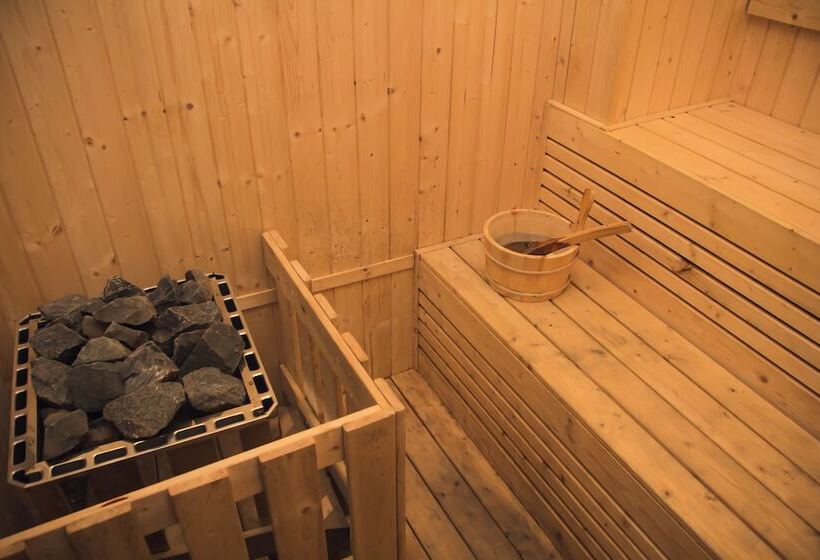 هتل Royal Huy Tam Dao