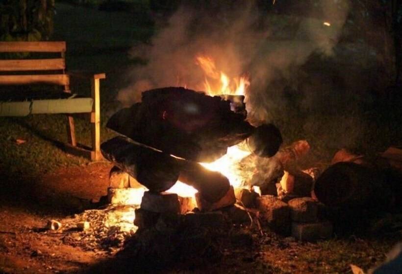 هتل روستایی Bushbaby Lodge