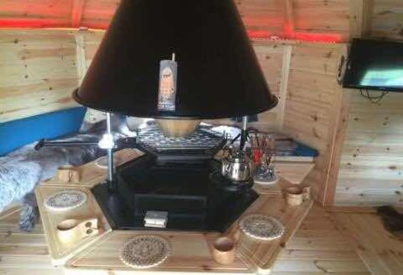 בית מלון כפרי Elton Barn Fishery & Retreat