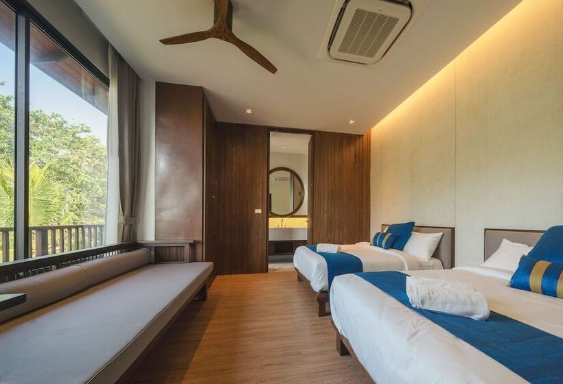 Hotel Saai Resort