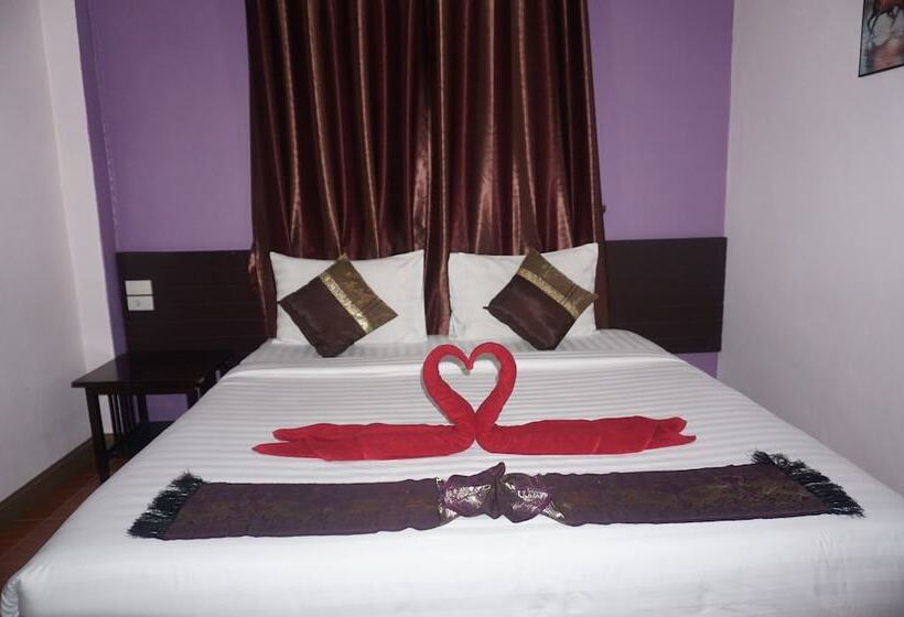 בית מלון כפרי Thapap Resort