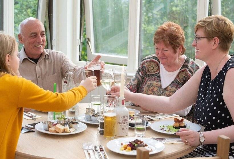 فندق The Allan Park