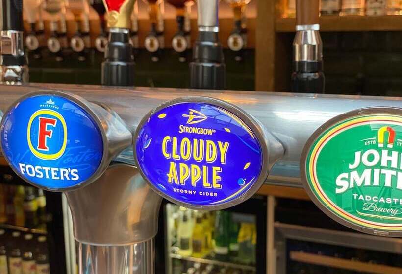 Отель The Inn On The Moor