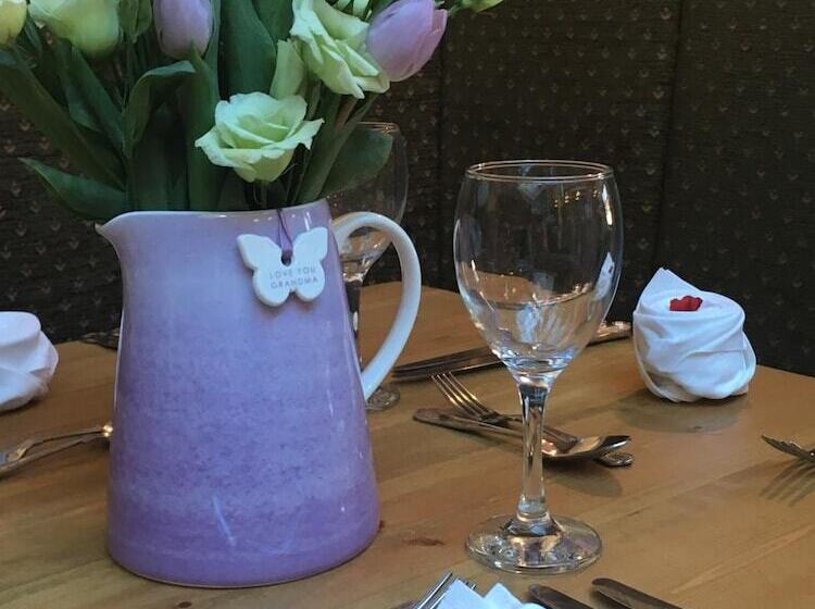 Отель The Inn On The Moor