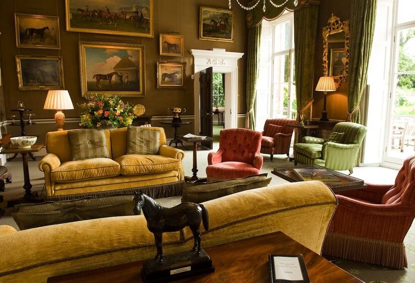 酒店 The Jockey Club Rooms