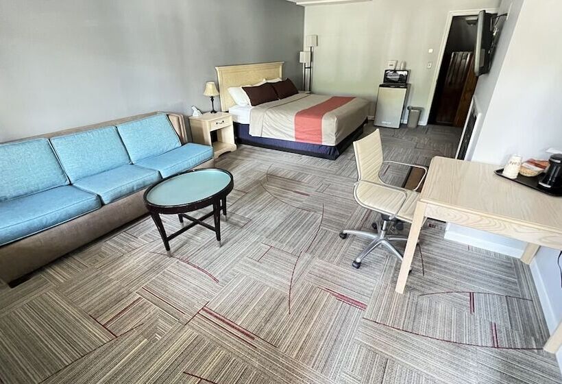 فندق Travelodge By Wyndham Lincoln Near White Mountain