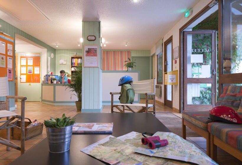 酒店 Vvf Haute Loire Haute Ardèche, Tence