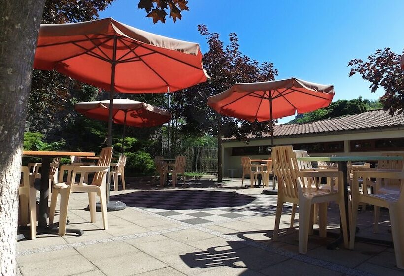 호텔 Vvf Les Gorges De L Allier, Lavoûte Chilhac