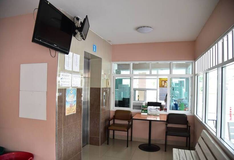 Отель Wisdom Place