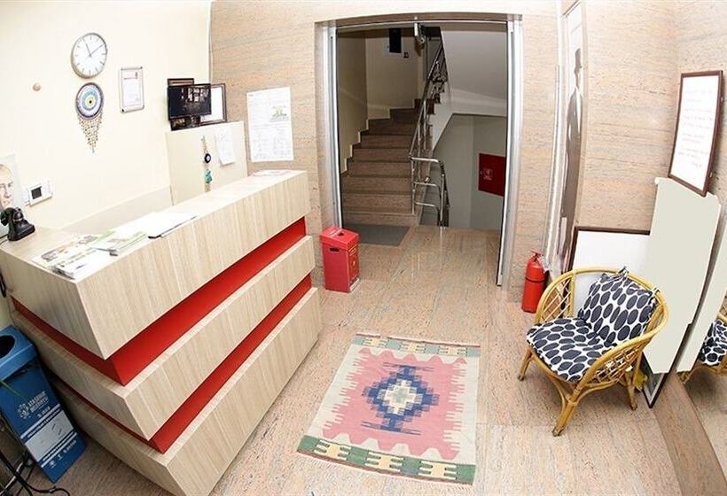 İkiz Palmiye Kiz Oğrenci Pansiyonu Caters To Women Hostel