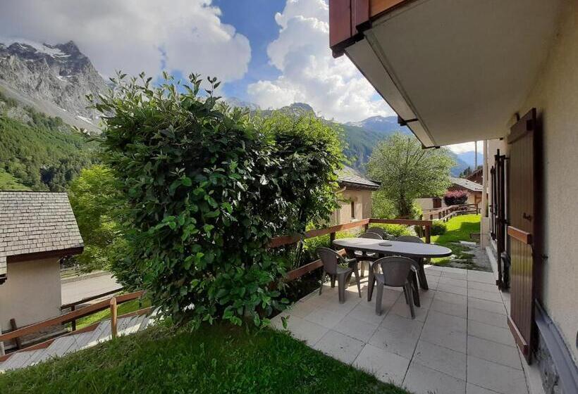 Locations Appartements & Chalets   Village Piéton, Vue Glaciers