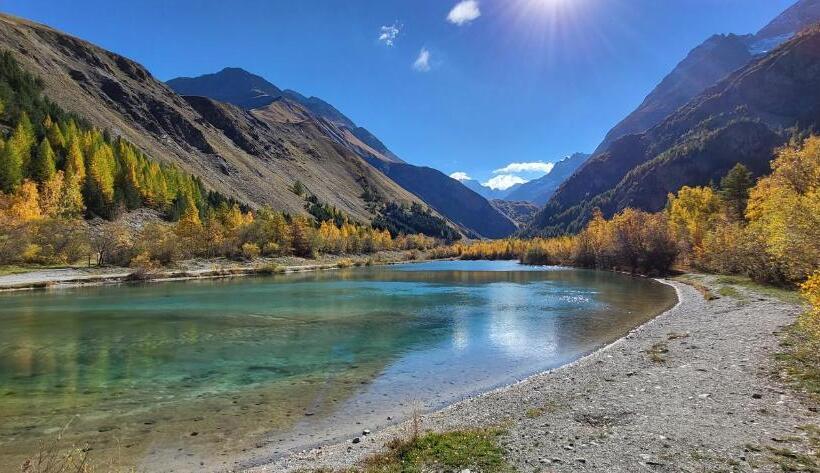 Locations Appartements & Chalets   Village Piéton, Vue Glaciers