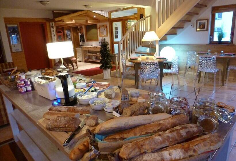 Locations Appartements & Chalets   Village Piéton, Vue Glaciers