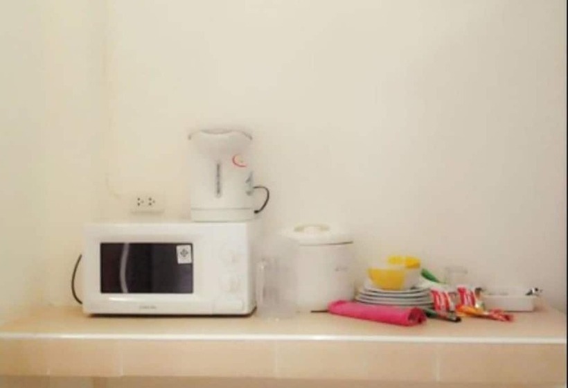 膳宿费 7 Colors House