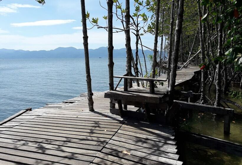 펜션 Baan Hotelier Resort