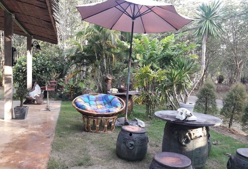 펜션 Baan Hotelier Resort