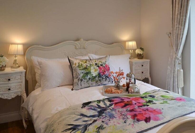 膳宿费 Brunger House