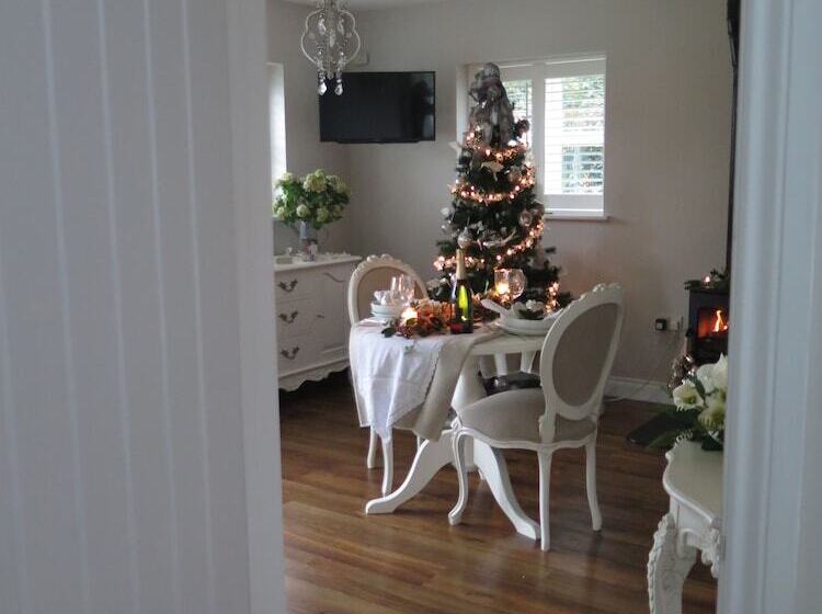 膳宿费 Brunger House