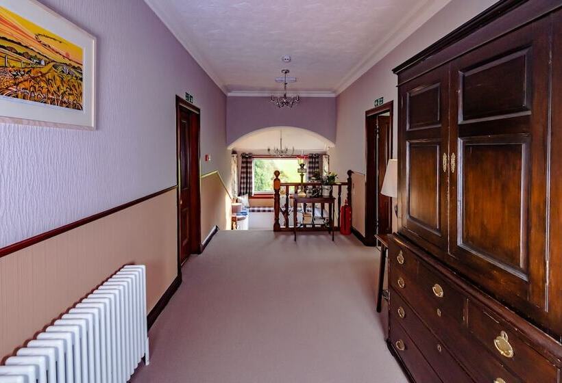 פנסיון Carradales Luxury Guest House