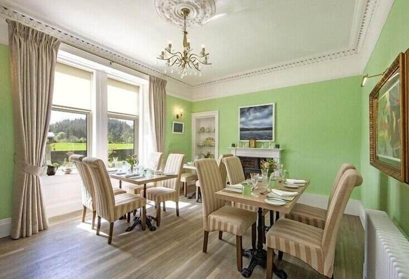 פנסיון Carradales Luxury Guest House