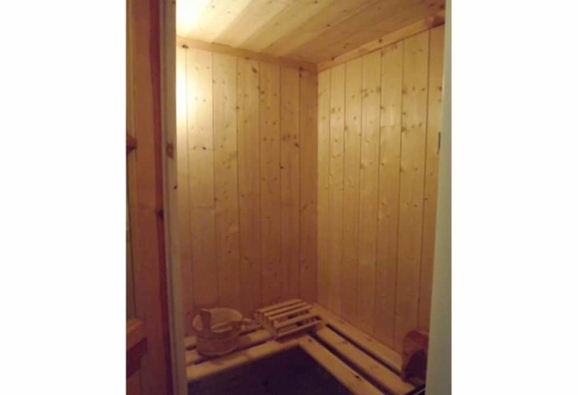 Пансион Chambre D'hotes La Mourerous