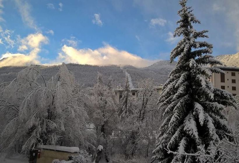 Пансион Chambre D'hotes La Mourerous
