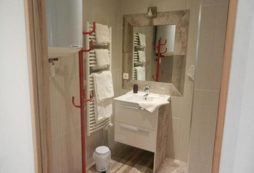 Пансион Chambres D Hôtes La Catounière