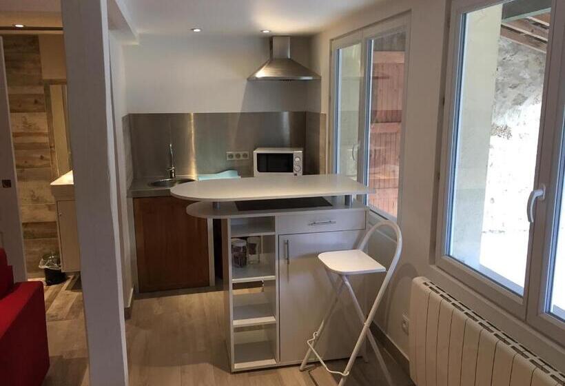 Пансион Chambres D Hôtes La Catounière