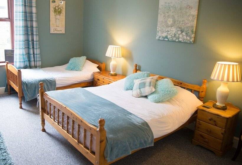 پانسیون Compton Guest House