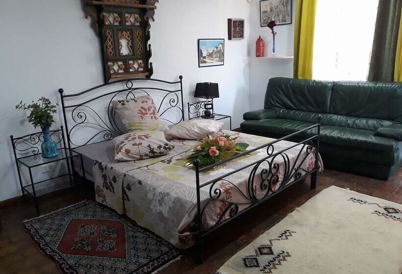 پانسیون Dar Kamy