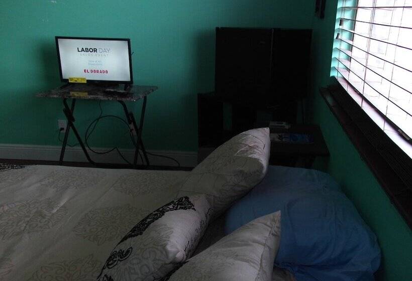 بنسيون Dawson's House