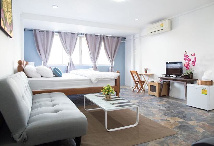 פנסיון Heunviang House