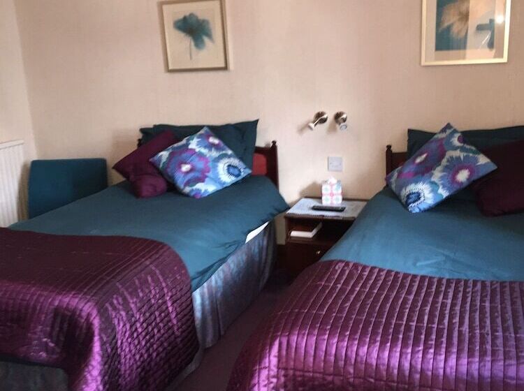 Pensionat Kathmore Guest House