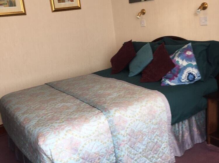 Pensionat Kathmore Guest House