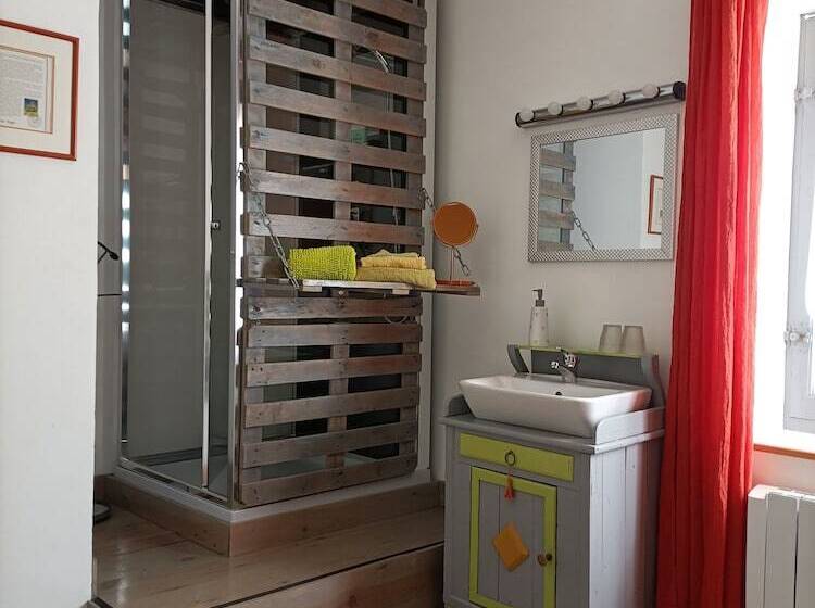 膳宿费 La Bonne Planque