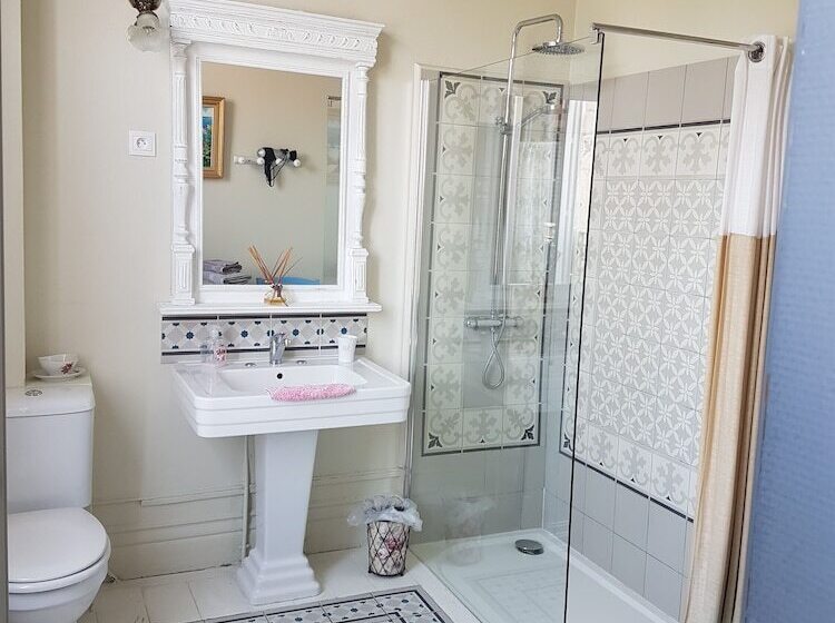 بنسيون Le Sophora