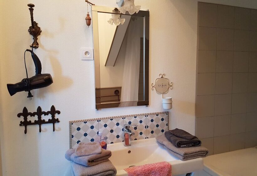 بنسيون Le Sophora