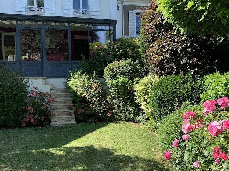 Пансион Maison D Hôtes Joussaume Latour