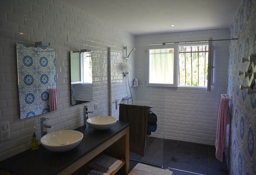 ペンション Ocean Shelter