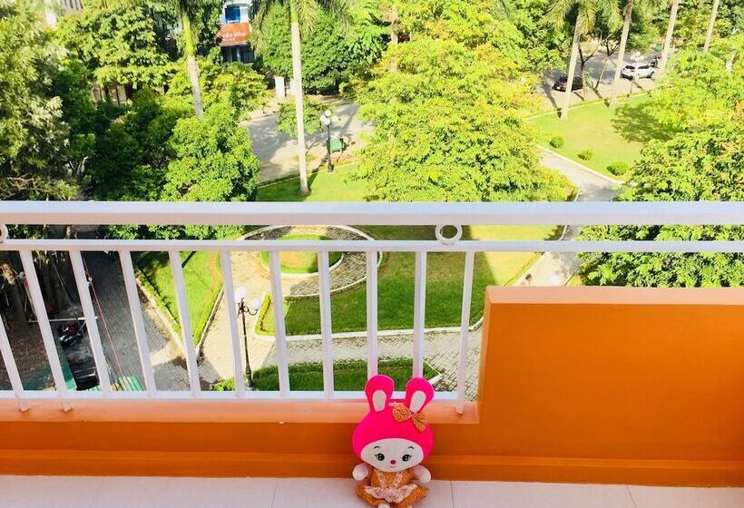 پانسیون Rabbit Motel