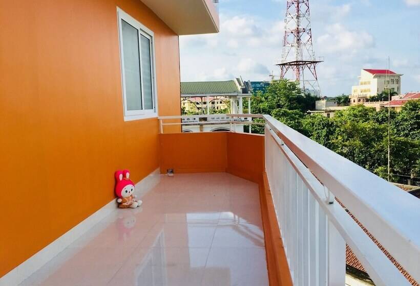 پانسیون Rabbit Motel