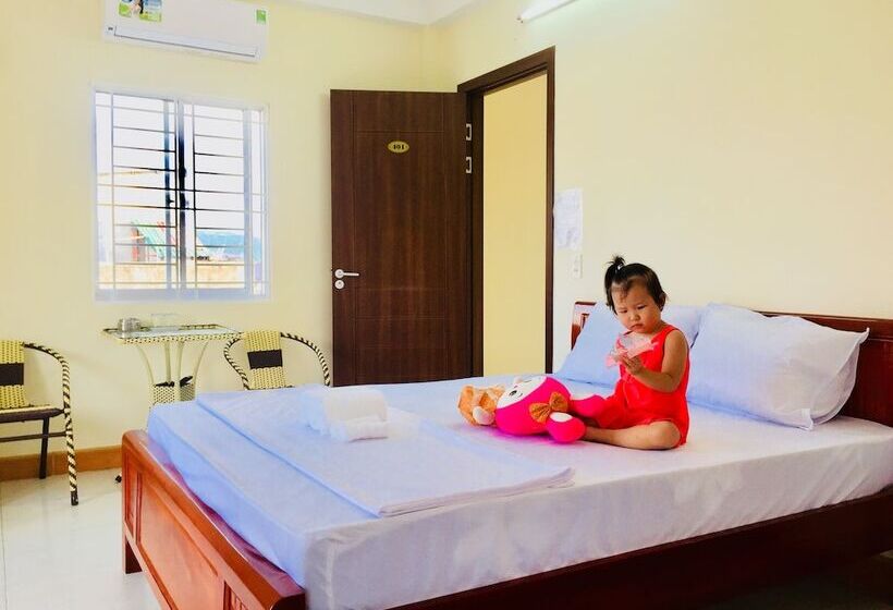 پانسیون Rabbit Motel