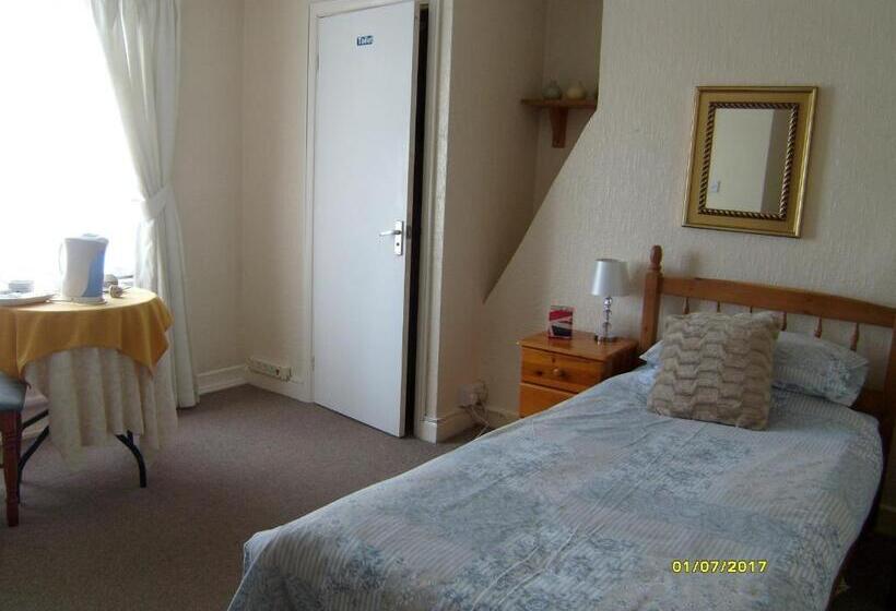 Пансион St Martins Guest House