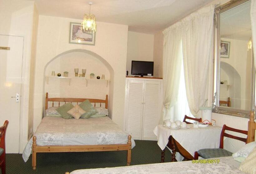 Пансион St Martins Guest House