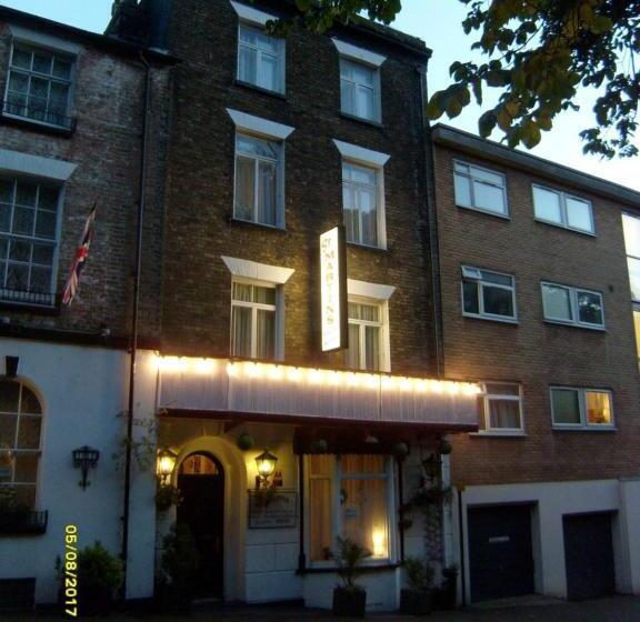 Пансион St Martins Guest House