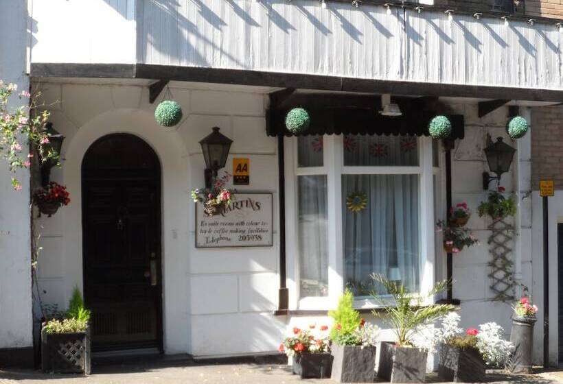 Пансион St Martins Guest House