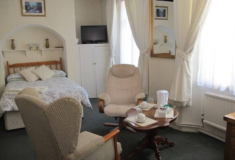 Пансион St Martins Guest House